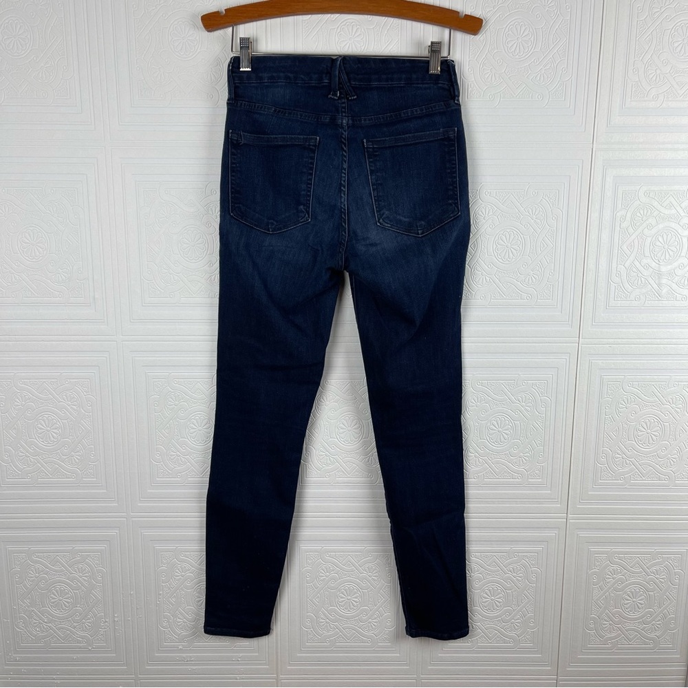 Good American Good Legs Skinny Jeans 4/27 - Picture 6 of 12